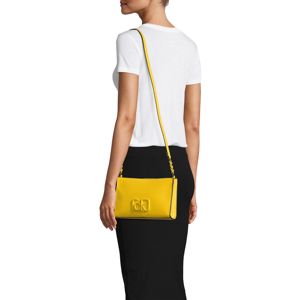 Calvin Klein Taška přes rameno 'SIGNATURE EW CROSSBODY'  žlutá